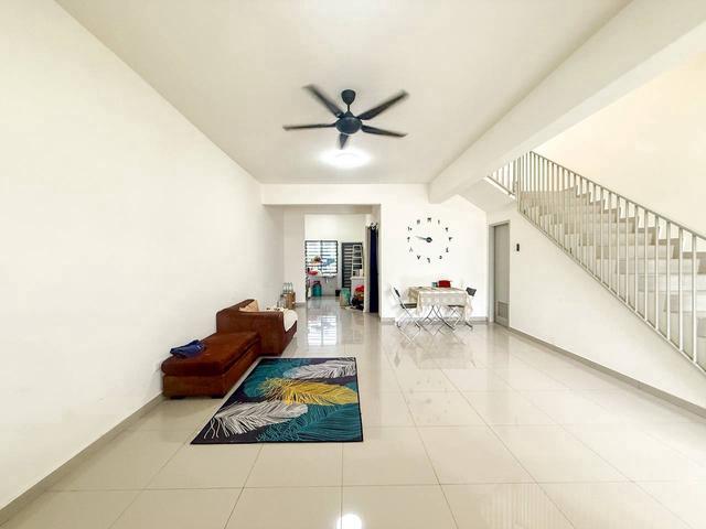 Terraced House for sale in Tanjong Sepat, Selangor