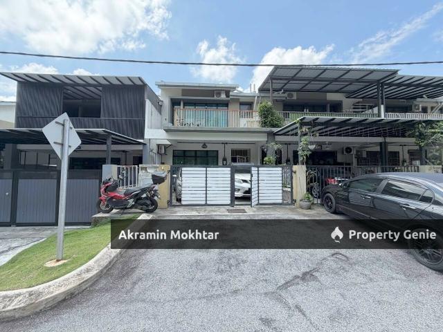 Terraced House for sale in Tanjong Sepat, Selangor