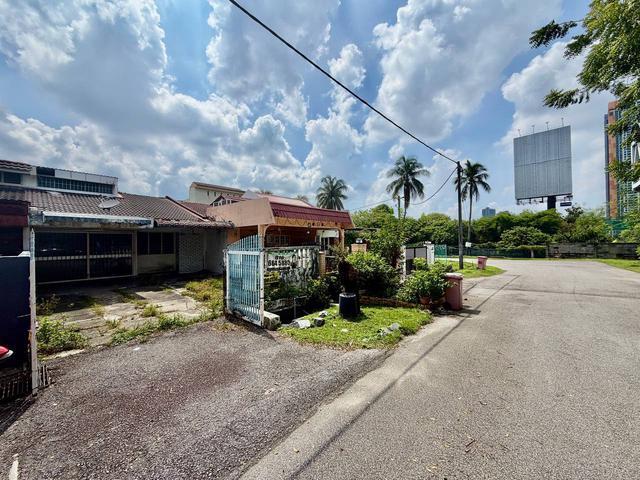 Terraced House for sale in Petaling, Damansara Damai