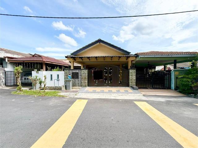 Bungalow for sale in Nilai, Negeri Sembilan