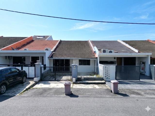 Terraced House for sale in Petaling, Damansara Damai