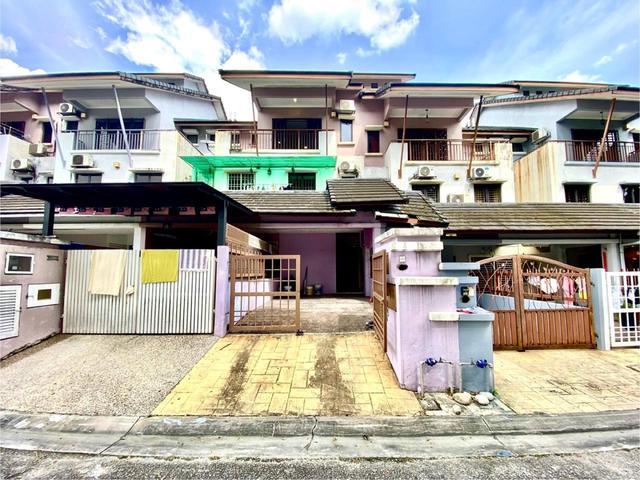 Townhouse for sale in Petaling, Damansara Damai