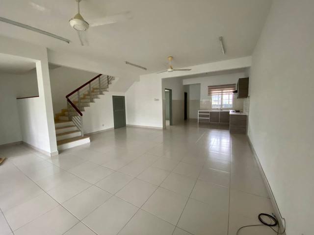 Terraced House for sale in Shah Alam, Petaling