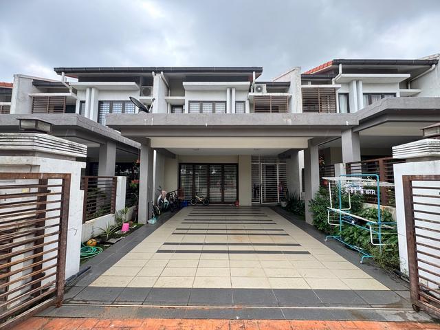 Terraced House for sale in Alam Impian, Selangor