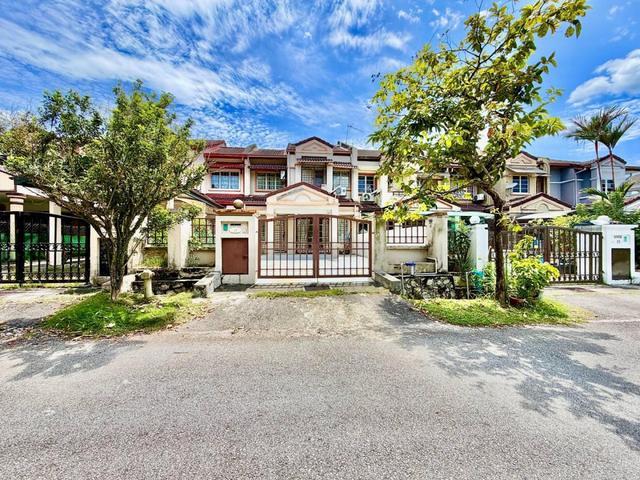 Terraced House for sale in Petaling, Subang Jaya