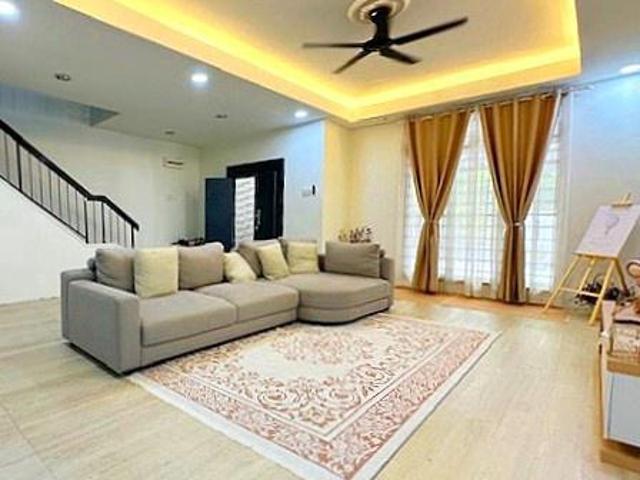 Terraced House for sale in Seri Kembangan, Majlis Bandaraya Subang Jaya