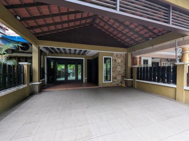 Terraced House for sale in Petaling, Damansara Damai