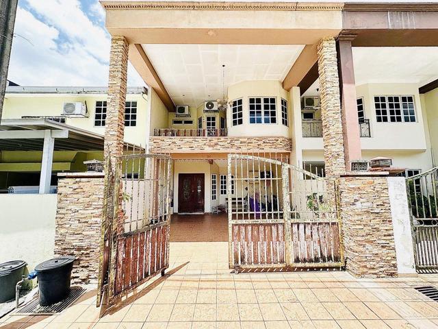 Terraced House for sale in Langat, Selangor