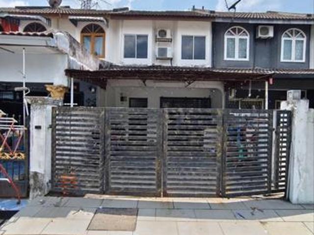 Terraced House for sale in Country Heights Damansara, Kuala Lumpur