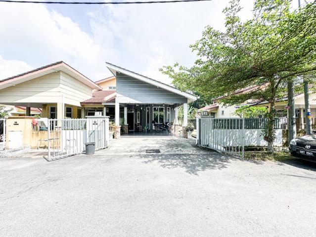 Residential House for sale in Banting, Selangor