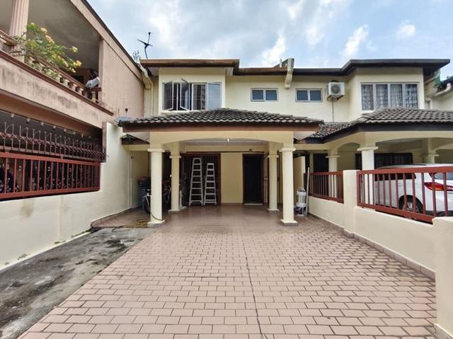 Terraced House for sale in Country Heights Damansara, Kuala Lumpur