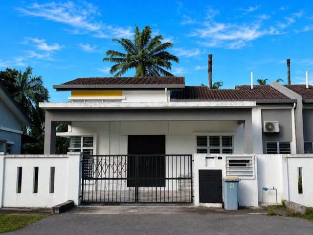 Residential House for sale in Jenjarom, Selangor