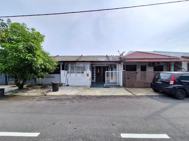 Terraced House for rent in Petaling, Subang Jaya