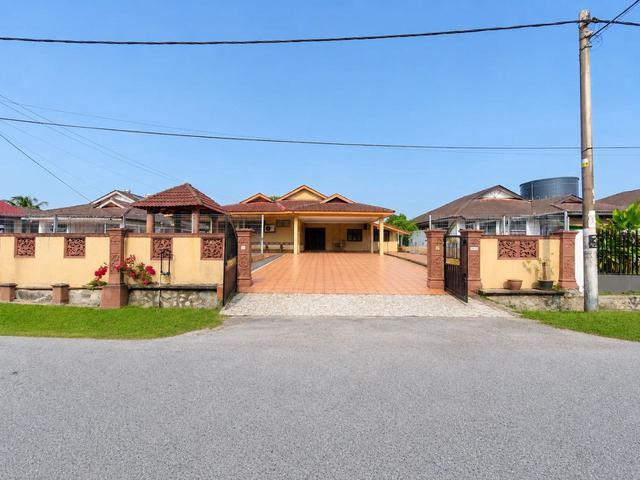 Bungalow for sale in Kajang, Langat