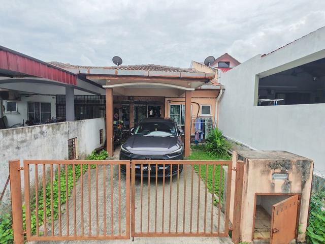 Terraced House for sale in Petaling, Subang Jaya