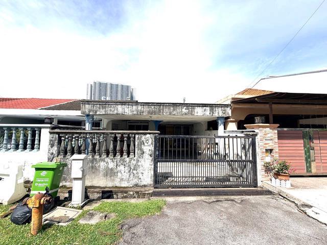 Terraced House for sale in Country Heights Damansara, Kuala Lumpur