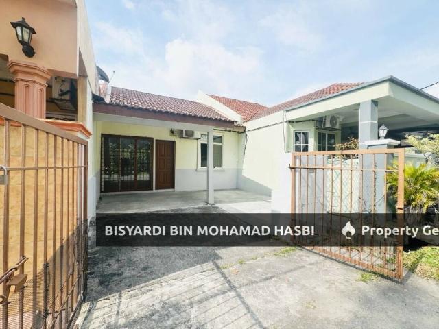 Terraced House for sale in Tanjong Sepat, Selangor
