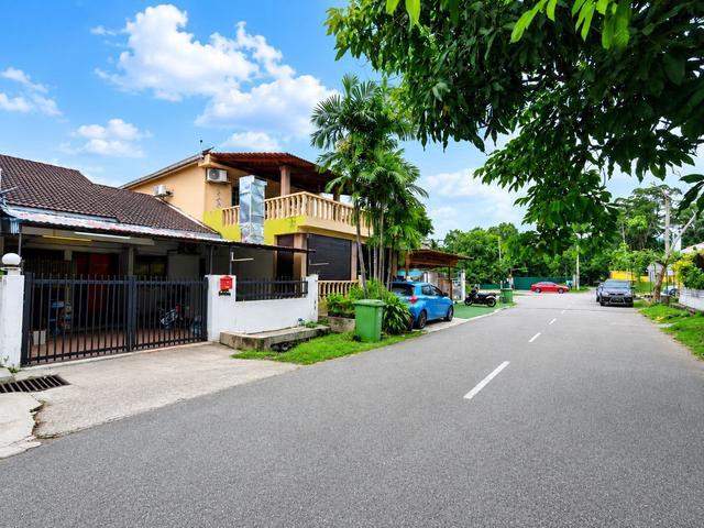 Terraced House for sale in Country Heights Damansara, Kuala Lumpur