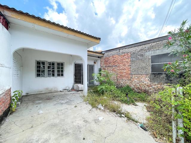 Terraced House for sale in Sabak Bernam, Selangor