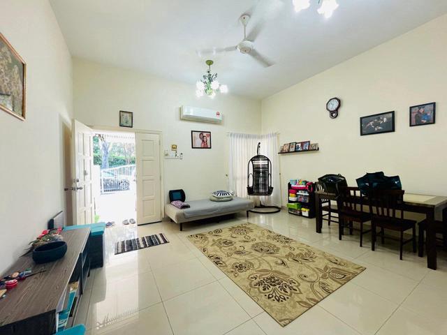 Residential House for sale in Sendayan Village, Negeri Sembilan