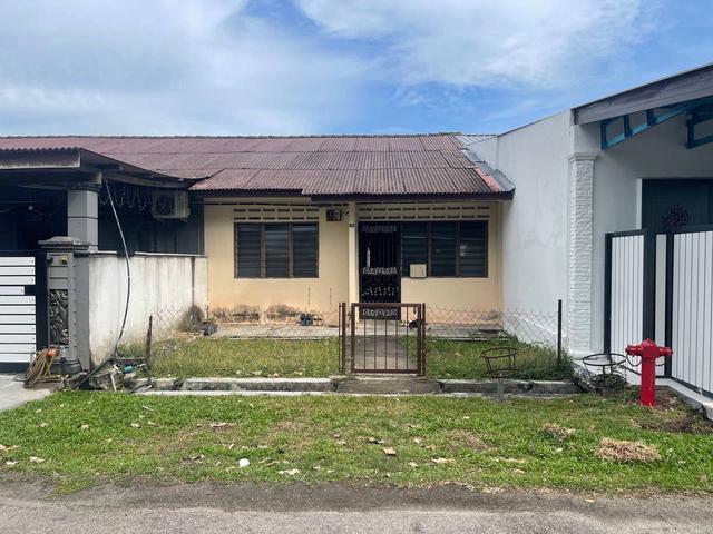 Terraced House for sale in Durian Tunggal, Malaka