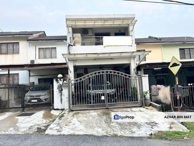 House for sale in Langat, Selangor