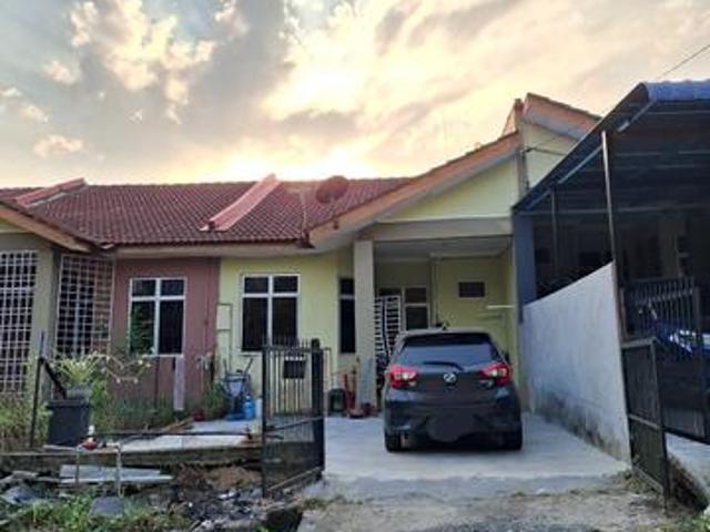 Terraced House for sale in Tanah Merah, Kelantan