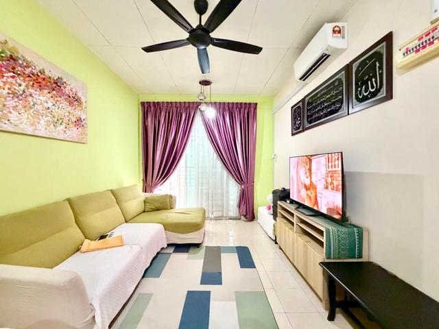 Townhouse for sale in Bandar Saujana Utama, Kuala Selangor