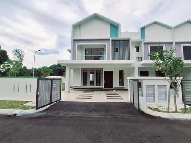 Terraced House for sale in Sendayan Village, Negeri Sembilan
