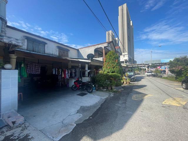 Terraced House for sale in Langat, Selangor