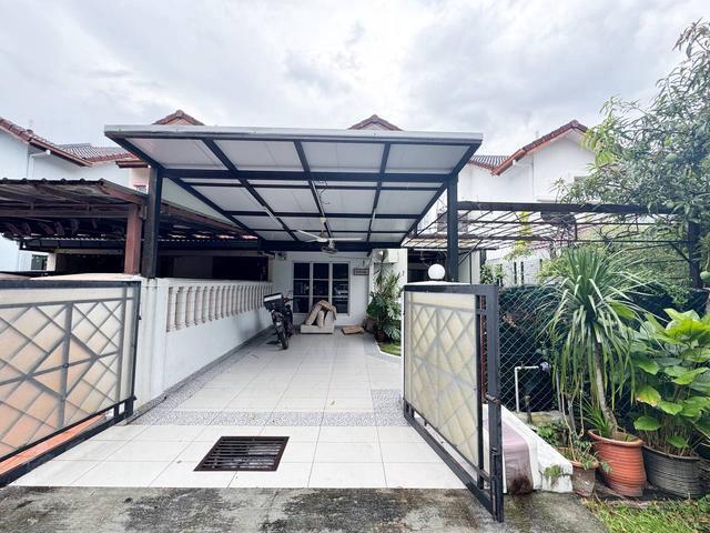 Terraced House for sale in Petaling, Subang Jaya