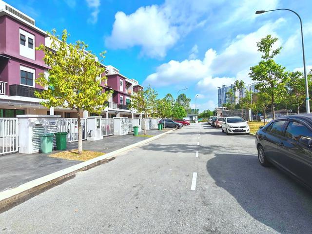 Townhouse for sale in Kajang, Langat