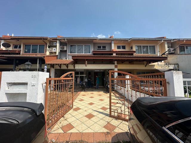 Terraced House for sale in Petaling, Damansara Damai