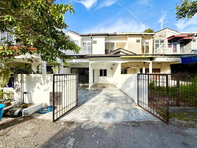 Terraced House for sale in Tanjong Sepat, Selangor