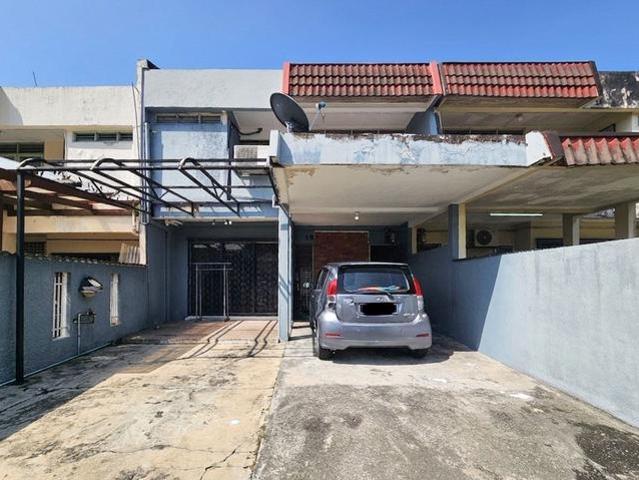 Terraced House for sale in Country Heights Damansara, Kuala Lumpur