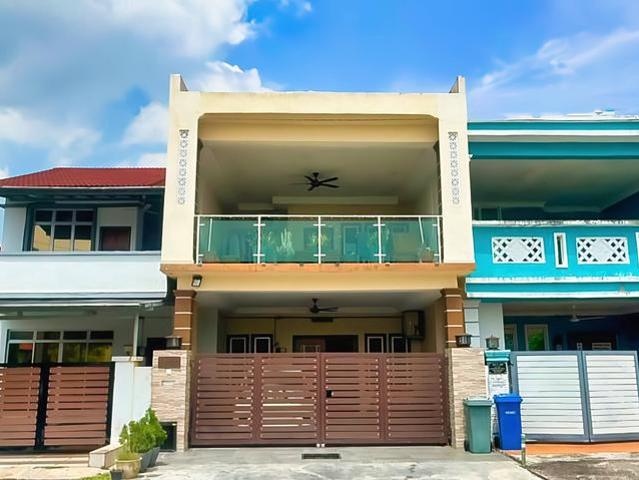 Terraced House for sale in Tanjong Sepat, Selangor