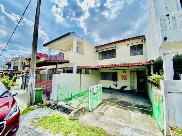 Terraced House for sale in Country Heights Damansara, Kuala Lumpur