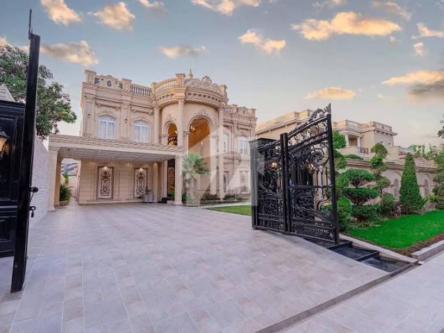 House for sale in لاہور, لاہور ڈویژن