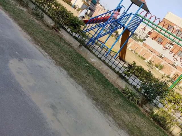 Land for sale in تحصیل فیصل آباد شہر, فیصل آباد ڈویژن
