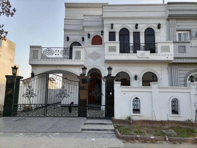 House for sale in Sialkot, Islamabad Capital Territory