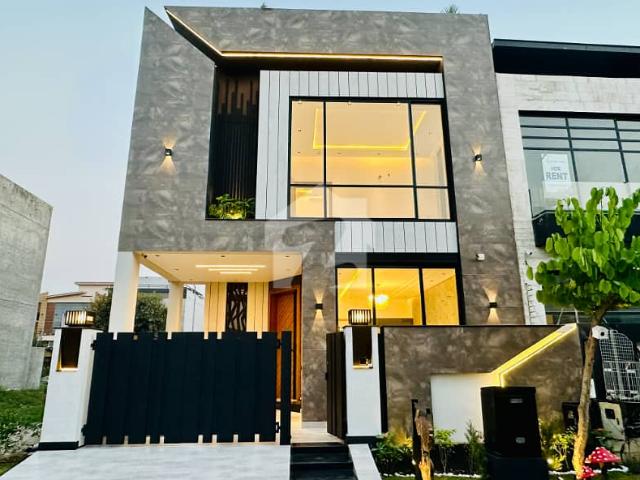 House for sale in لاہور, لاہور ڈویژن