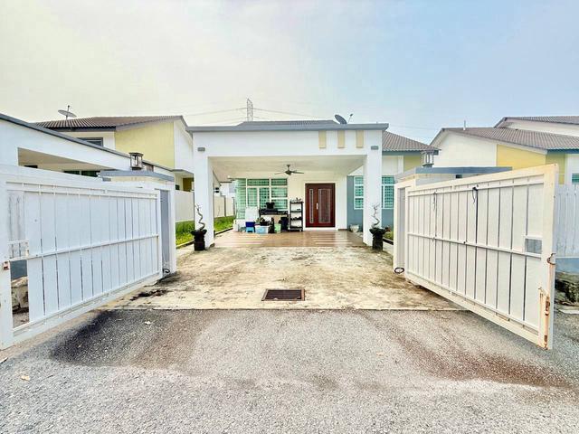 Bungalow for sale in Senawang, Seremban
