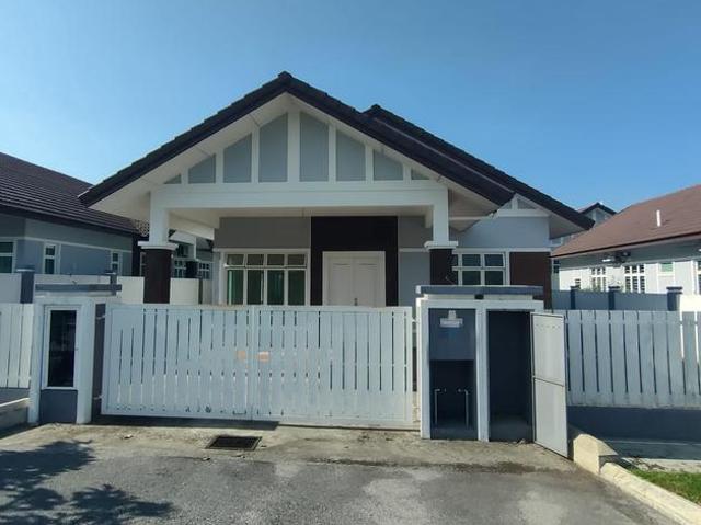 Bungalow for sale in Sendayan Village, Negeri Sembilan