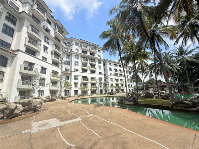 Condominium for sale in Petaling, Alam Impian