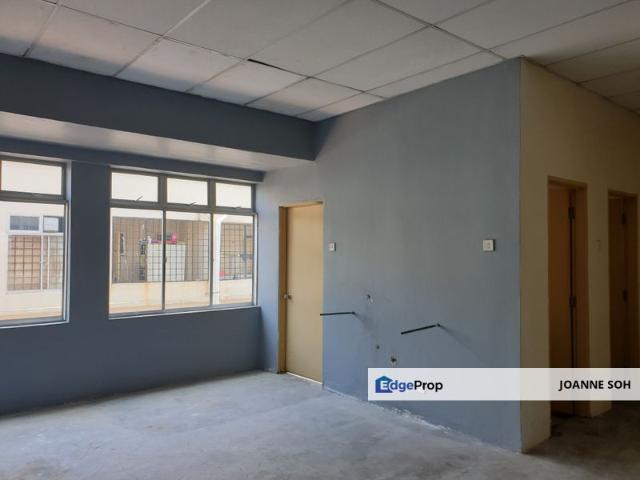 Shop for sale in Tanjong Sepat, Selangor