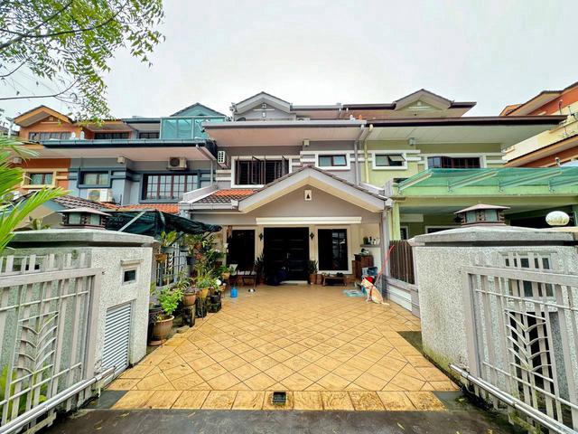 Terraced House for sale in Langat, Selangor