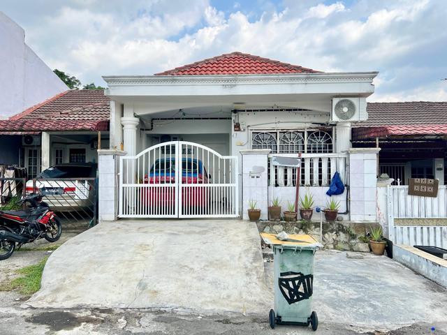 Terraced House for sale in Cheras