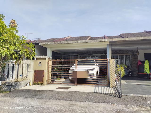 Terraced House for sale in Kuantan