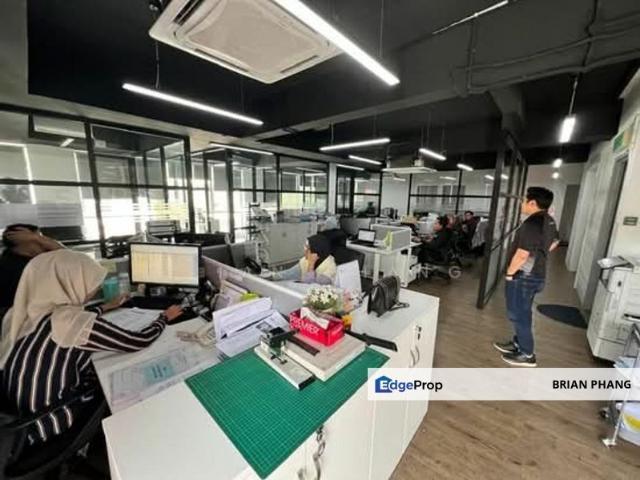 Warehouse for sale in Petaling, Alam Impian