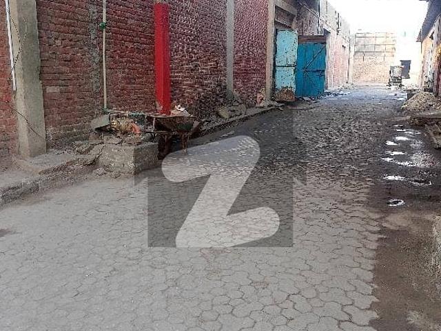 Commercial for rent in Faisalabad, Islamabad Capital Territory